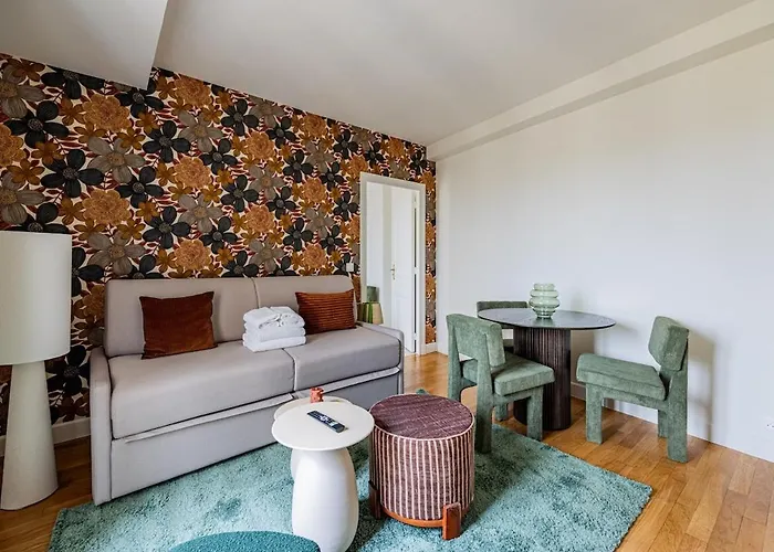 # 4people # 1bedroom # Champselysées # Ac *
