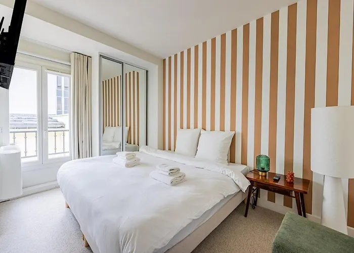 # 4people # 1bedroom # Champselysées # Ac Appartamento