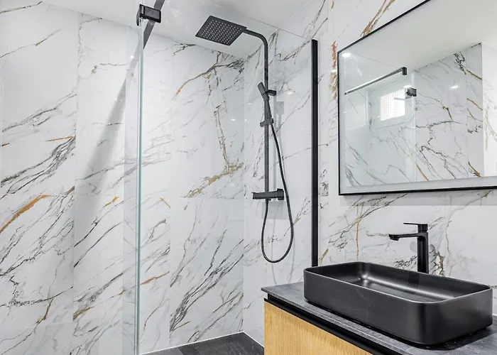 Apartament # 4people # 1bedroom # Champselysees # Ac